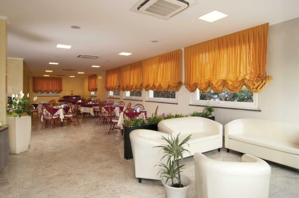 Hotel Casablanca 라찌제 외부 사진